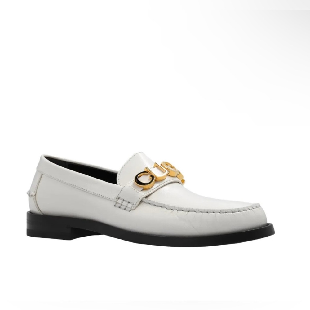 Gucci Logo Plaque Moccasin Leather Loafers